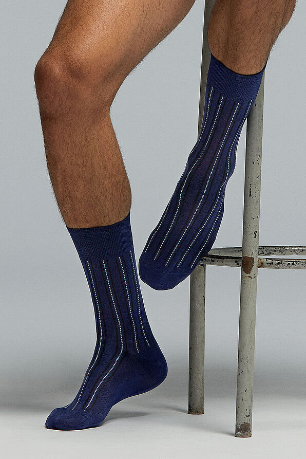 CZ U.C.LEONARDO MAN RIB SHORT SOCKS IN MERCERIZED COTTON WITH BASTING STITCH IN CONTRAST COLOR