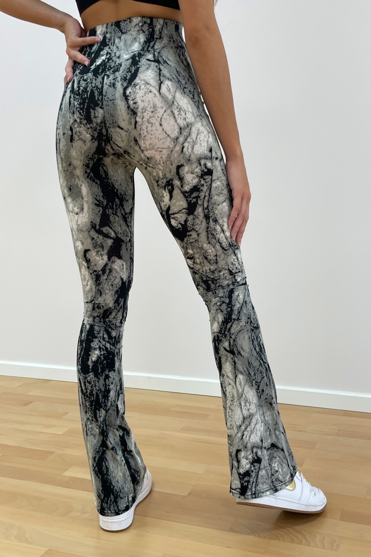 ΓΥΝΑΙΚΕΙΟ ΚΟΛΑΝ ΚΑΜΠΑΝΑ ΜΕ ΤΥΠΩΜΑ