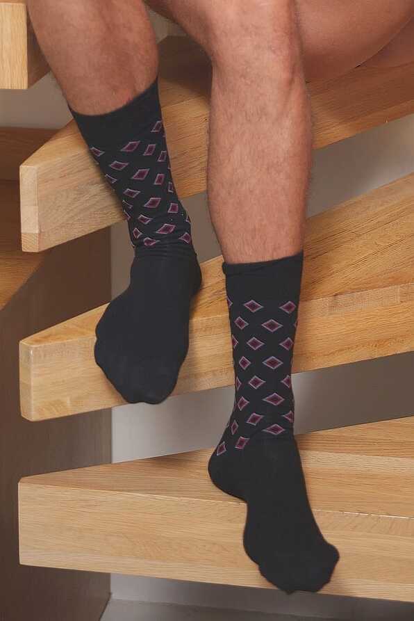 MAN ELASTIC COTTON SOCKS WITH BICOLOR ROMBUS PATTERN