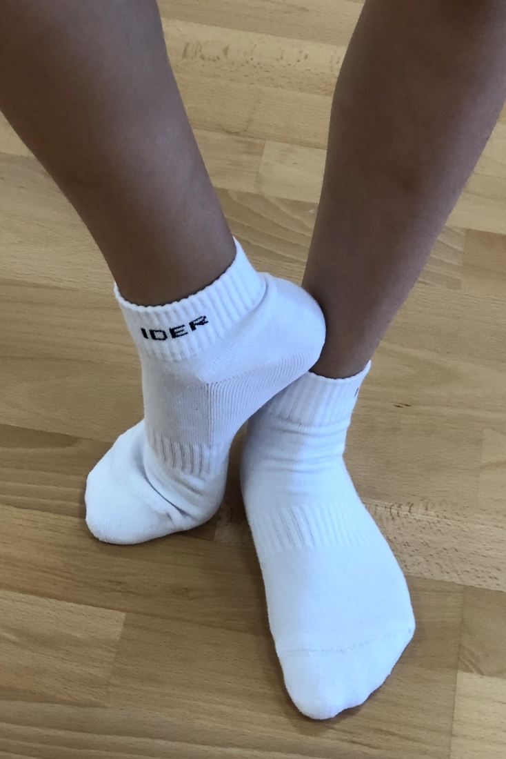 3-PACK ΠΑΙΔΙΚΗ ΗΜΙΚΟΝΤΗ ΑΘΛΗΤΙΚΗ ΒΑΜΒΑΚΕΡΗ ΚΑΛΤΣΑ ΦΡΟΤΕ ΑΠΟ ΚΑΤΩ ΚΑΙ ΕΠΙΠΕΔΗ ΡΑΦΗ ΜΥΤΗΣ