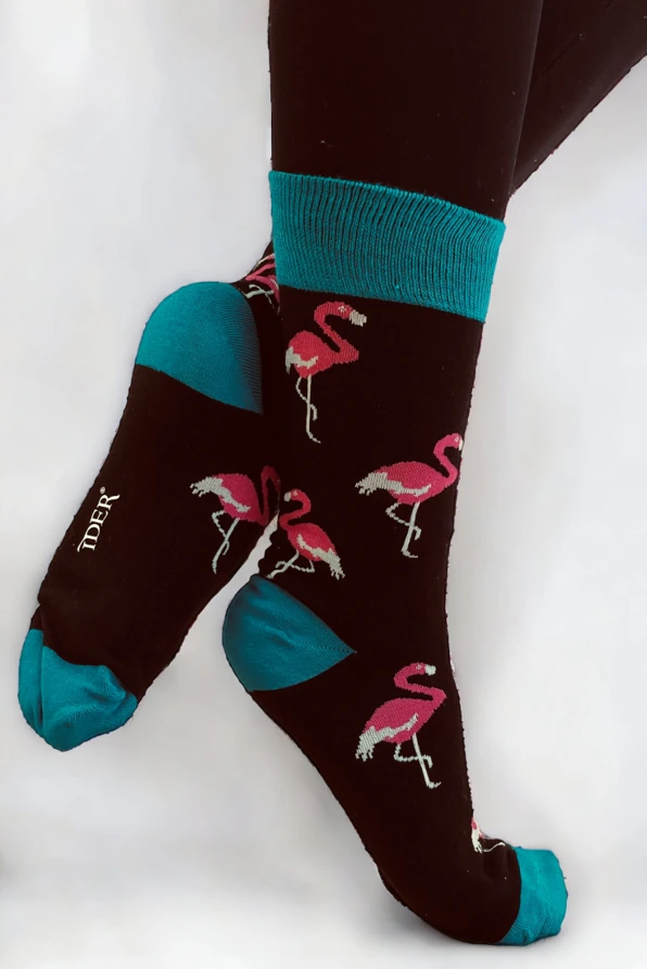 ΓΥΝΑΙΚΕΙΑ ΒΑΜΒΑΚΟΛΥΚΡΑ ΚΑΛΤΣΑ ΜΕ ΣΧΕΔΙΟ ΦΛΑΜΙΝΓΚΟ