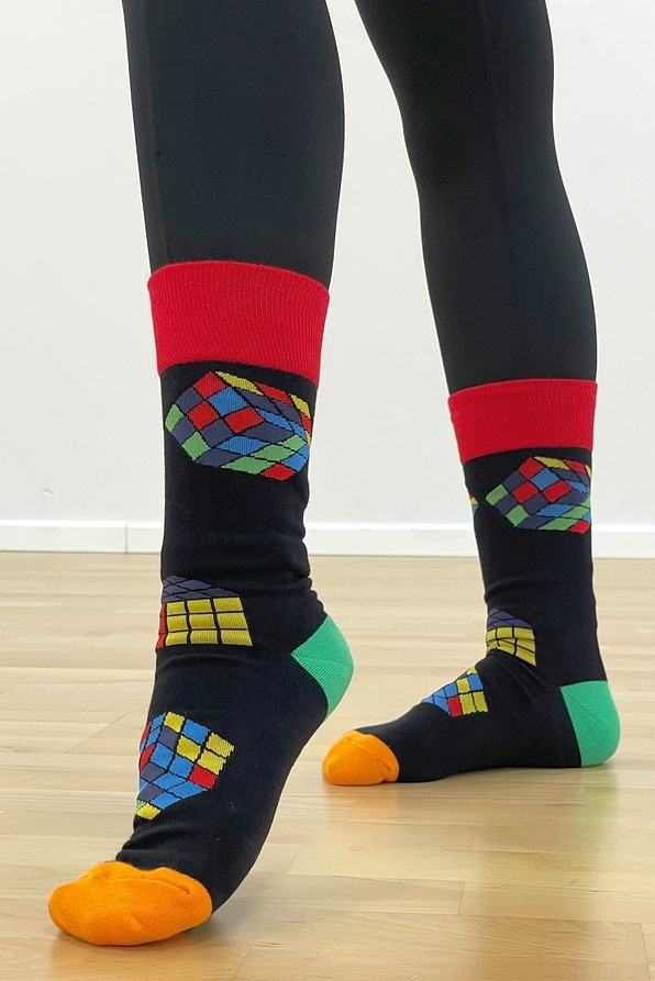 2-PACK GIFT BOX UNISEX ELASTIC COTTON SOCKS WITH RUBIK CUBE PATTERN AND KEY RING