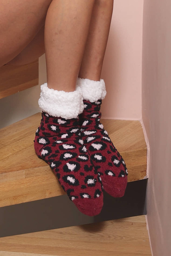 WOMAN ANTI-SLIP SLIPPERS WITH FLUFFY LINING INSIDE AND ANIMAL LEOPARD PATTERN