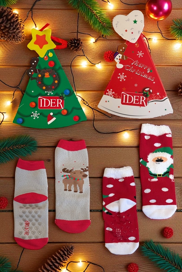 CHRISTMAS KIDS TERRY COTTON SOCKS WITH ABS IN A CHRISTMAS TREE DECORATIVE PACKAGING