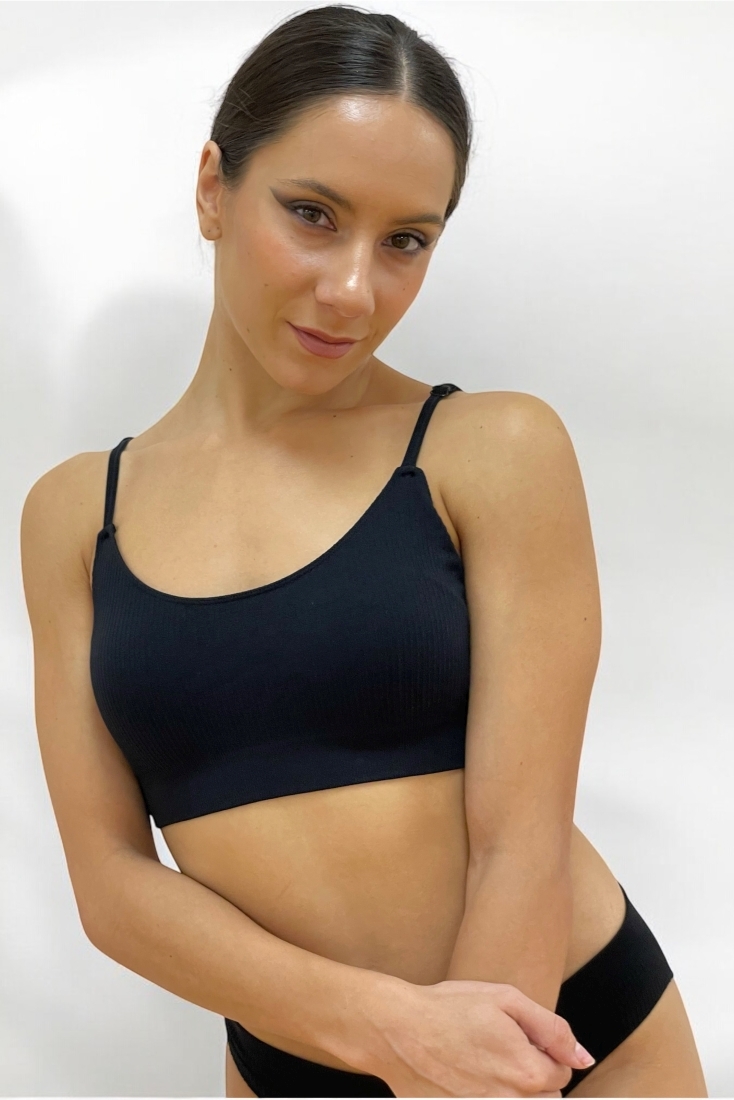 ΓΥΝΑΙΚΕΙΟ TOP RIB SEAMLESS ΑΠΟ ΜΑΛΑΚΗ ΜΙΚΡΟΪΝΑ ΧΩΡΙΣ ΕΝΙΣΧΥΣΗ ΚΑΙ ΜΠΑΝΕΛΑ ΜΕ ΤΙΡΑΝΤΑΚΙ ΧΩΡΙΣ ΡΑΦΕΣ