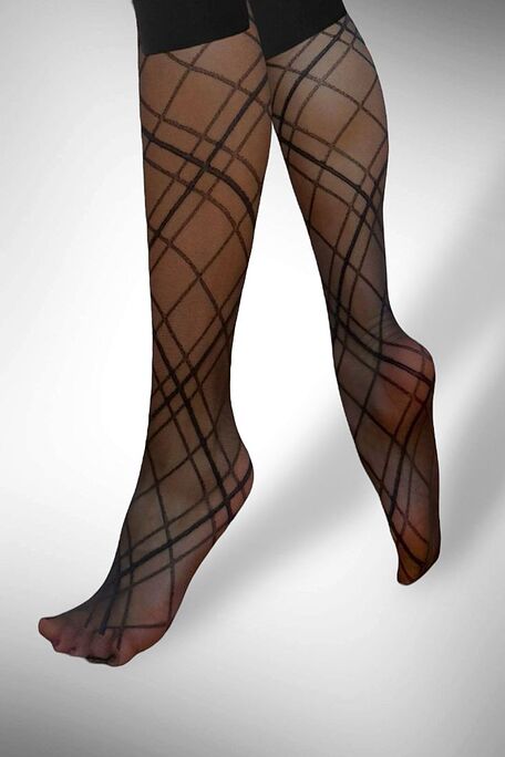 WOMAN 20 DENIER SHEER KNEE-HIGHS WITH GEOMETRIC DOUBLE DIAMOND PATTERN