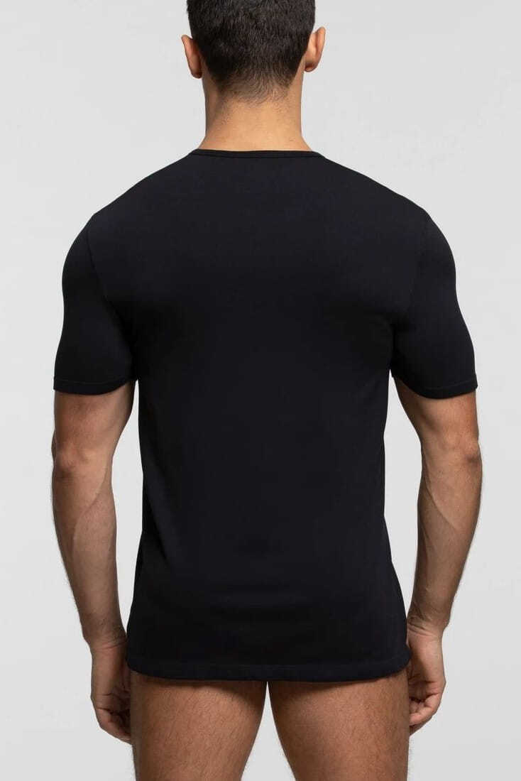 T.SHIRT.U.SEAMLESS ΑΝΔΡΙΚΗ ΦΑΝΕΛΑ ΑΠΟ ΜΑΛΑΚΗ ΜΙΚΡΟΪΝΑ ΚΑΙ ΒΑΚΤΗΡΙΟΣΤΑΤΙΚΟ ΝΗΜΑ "Q-SKIN" ΣΤΙΣ ΔΙΑΠΝΕΟΥΣΕΣ ΖΩΝΕΣ ΜΕ ΚΟΝΤΟ ΜΑΝΙΚΙ ΚΑΙ ΣΤΡΟΓΓΥΛΟ ΚΛΕΙΣΤΟ ΛΑΙΜΟ
