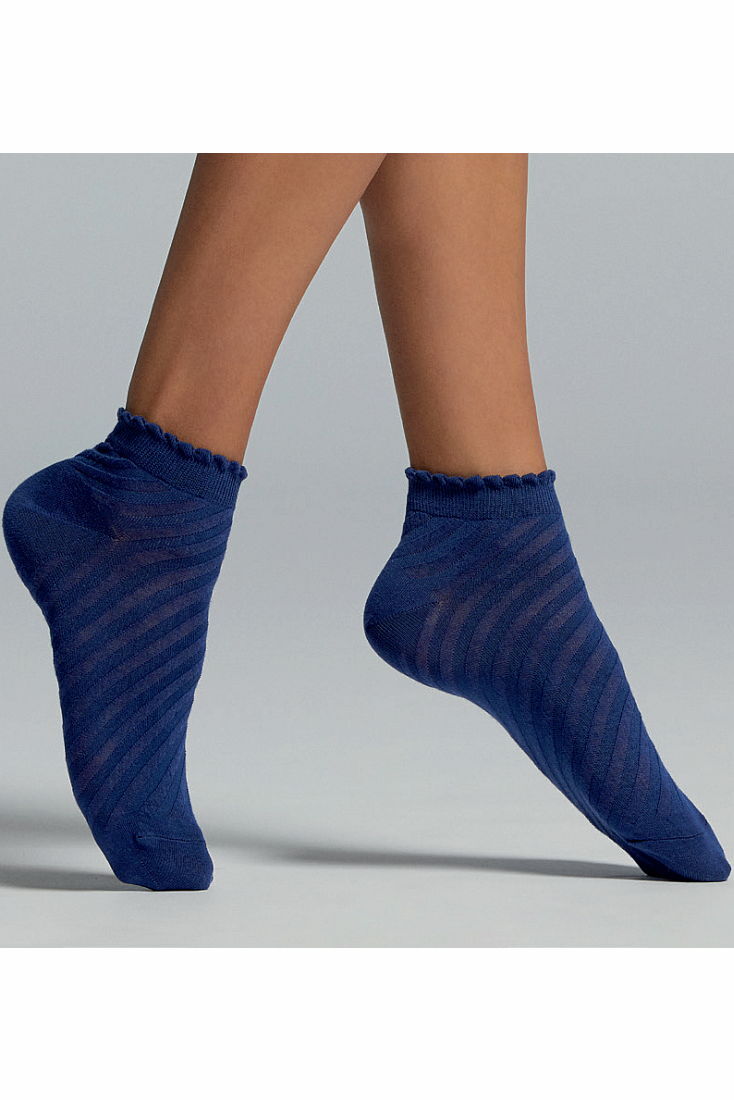 MCZ SVEVA ΓΥΝΑΙΚΕΙΟ ΒΑΜΒΑΚΕΡΟ ΚΟΦΤΟ ΣΟΣΟΝΙ ΜΕ ΣΧΕΔΙΟ ΡΙΓΕΣ ΣΤΗΝ ΠΛΕΞΗ ΚΑΙ ΜΠΙΜΠΙΛΑ ΣΤΟ ΛΑΣΤΙΧΟ