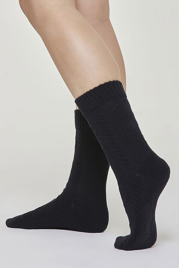 ΓΥΝΑΙΚΕΙΑ ΒΑΜΒΑΚΕΡΗ ΚΑΛΤΣΑ ΣΤΗ ΓΑΜΠΑ ΣΑΝ ΠΛΕΚΤΗ ΜΕ ΣΧΕΔΙΟ ΓΕΩΜΕΤΡΙΚΟ - CZ VITTORIA