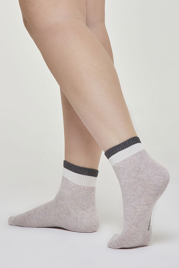 ΓΥΝΑΙΚΕΙΑ ΒΑΜΒΑΚΕΡΗ ΗΜΙΚΟΝΤΗ ΚΑΛΤΣΑ ΜΕ ΡΙΓΕ ΛΑΣΤΙΧΟ ΚΑΙ ΕΠΙΠΕΔΗ ΜΥΤΗ ΧΩΡΙΣ ΡΑΦΗ - CZ CARMEN