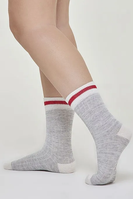 UNISEX ΒΑΜΒΑΚΕΡΗ ΑΝΑΓΛΥΦΗ ΚΑΛΤΣΑ ΣΤΗ ΓΑΜΠΑ ΜΕ ΡΙΓΕ ΛΑΣΤΙΧΟ ΚΑΙ ΔΙΑΦΟΡΕΤΙΚΟ ΧΡΩΜΑ ΣΤΗ ΜΥΤΗ ΚΑΙ ΦΤΕΡΝΑ ΚΑΙ ΕΠΙΠΕΔΗ ΜΥΤΗ ΧΩΡΙΣ ΡΑΦΗ - CZ ANDRE