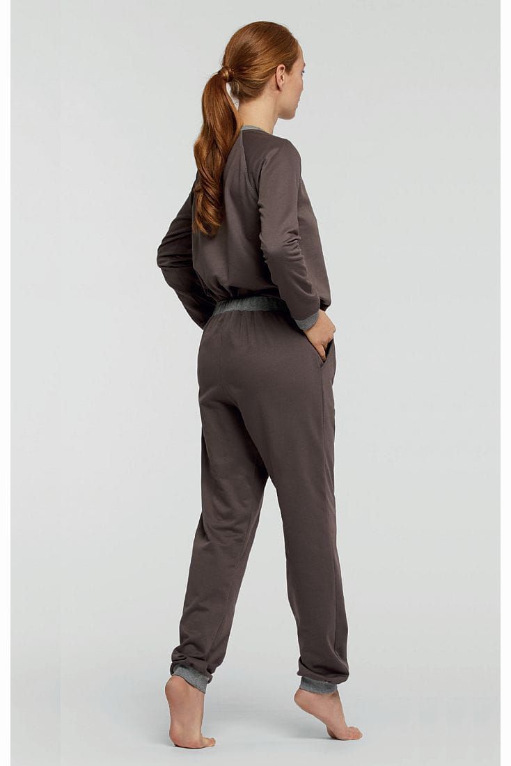 PJ MONTEBIANCO ΓΥΝΑΙΚΕΙΑ ΒΑΜΒΑΚΕΡΗ FLEECE ΠΙΤΖΑΜΑ ΜΕ ΣΧΕΔΙΟ KENTHMA ΣΤΗΝ ΜΠΛΟΥΖΑ ΚΑΙ ΠΛΑΙΝΕΣ ΤΣΕΠΕΣ ΣΤΟ ΠΑΝΤΕΛΟΝΙ, ΡΙΠ ΛΑΣΤΙΧΟ ΜΑΝΙΚΙ ΚΑΙ ΜΠΑΤΖΑΚΙ.