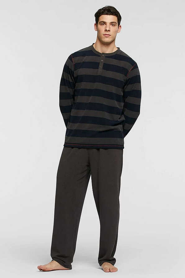 PJ DOLOMITI SWEATER AND TROUSERS IN MICROPOLAR FABRIC. SWEATER STRIPES FANCY WITH SERAPH NECKLINE. SOLID COLOR TROUSERS WITH POCKET IN THE BACK.