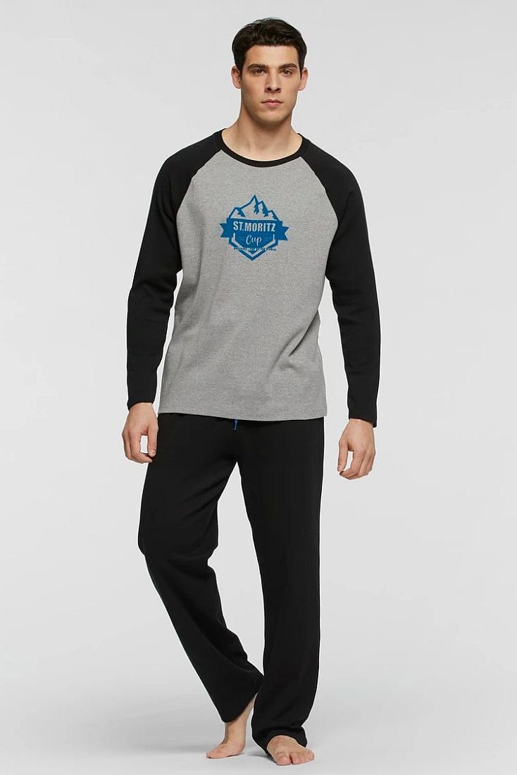 PJ CIMONE ΑΝΔΡΙΚΗ ΒΑΜΒΑΚΕΡΗ INTERLOCK ΠΙΤΖΑΜΑ ΜΕ ΛΑΙΜΟΚΟΨΗ ΚΑΙ ΣΧΕΔΙΟ ΣΤΑΜΠΑ ΣΤΟ ΣΤΗΘΟΣ