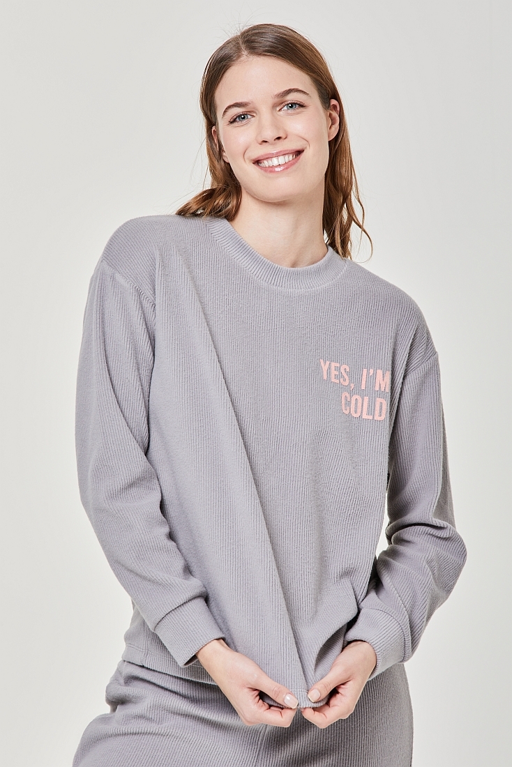 ΓΥΝΑΙΚΕΙΑ ΜΑΚΡΙΑ ΙΣΟΘΕΡΜΙΚΗ ΡΙΜΠ ΠΙΤΖΑΜΑ ΜΕ ΤΥΠΩΜΑ ΦΛΟΚΟ ΒΕΛΟΥΤΕ "YES I AM COLD" ΚΑΙ ΜΠΑΤΖΑΚΙ ΜΕ ΛΑΣΤΙΧΟ