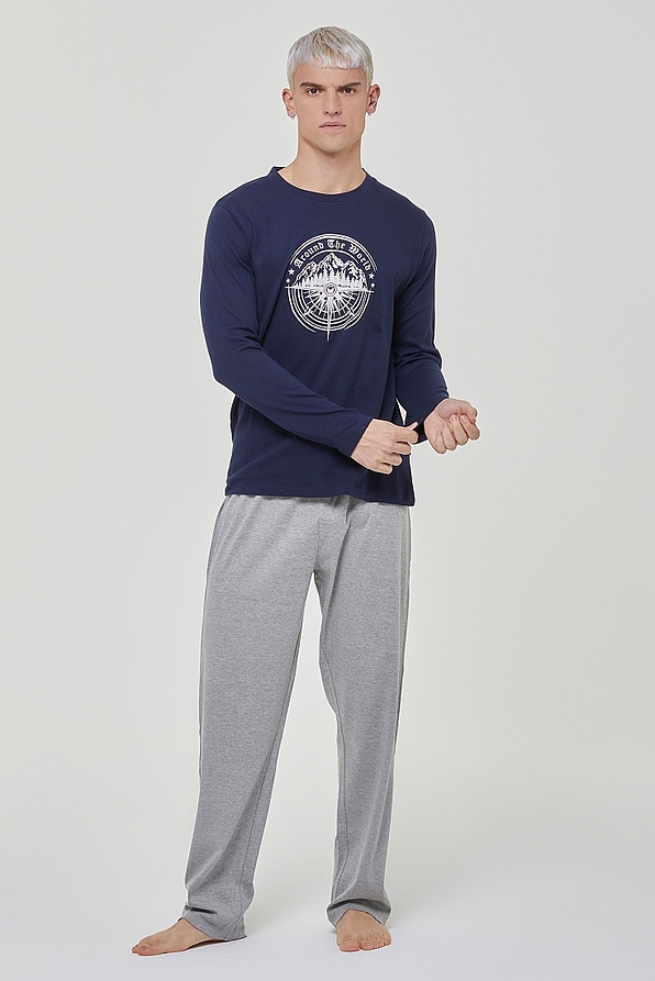 ΑΝΔΡΙΚΗ ΜΑΚΡΙΑ ΒΑΜΒΑΚΕΡΗ ΠΙΤΖΑΜΑ ΜΕ ΣΤΑΜΠΑ ΠΥΞΙΔΑ ΚΑΙ ΠΑΝΤΕΛΟΝΙ ΜΕ ΑΝΟΙΧΤΟ ΜΠΑΤΖΑΚΙ ΚΑΙ ΠΙΣΩ ΤΣΕΠΗ - PJ CORIANDOLO