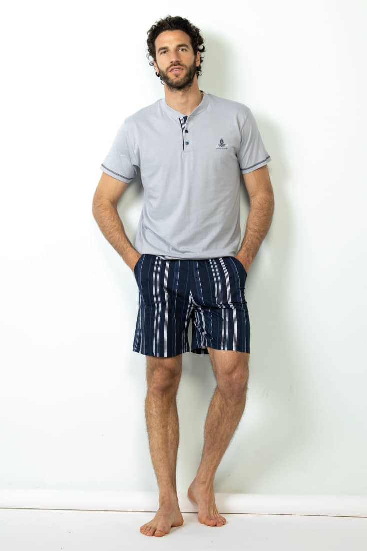 ΑΝΔΡΙΚΗ ΒΑΜΒΑΚΕΡΗ ΠΙΤΖΑΜΑ ΜΕ ΚΟΝΤΟ ΜΑΝΙΚΙ ΠΑΤΙΛΕΤΑ ΜΟΤΙΦ ΣΤΟ ΣΤΗΘΟΣ ΚΑΙ ΡΙΓΕ ΣΟΡΤΣ