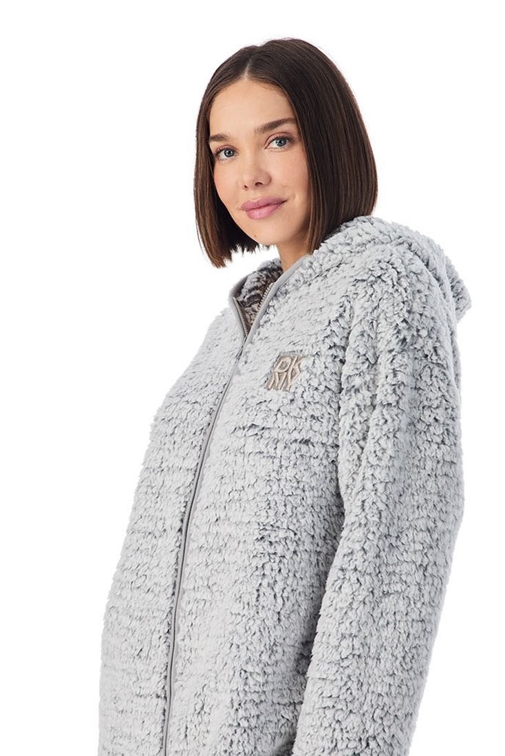 DKNY ΤΖΑΚΕΤ FLEECE SHERPA ΜΕ ΦΕΡΜΟΥΑΡ ΚΟΥΚΟΥΛΑ & ΤΣΕΠΕΣ-CHILL IN STYLE