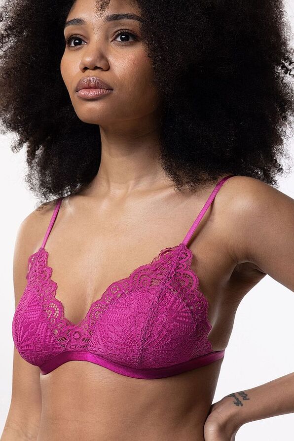 3-PACK ΓΥΝΑΙΚΕΙΟ ΣΟΥΤΙΕΝ BRALETTE CUP B KAI C ΧΩΡΙΣ ΜΠΑΝΕΛΑ ΜΕ ΕΛΑΦΡΙΑ ΕΝΙΣΧΥΣΗ ΡΥΘΜΙΖΟΜΕΝΕΣ ΤΙΡΑΝΤΕΣ ΚΑΙ ΓΕΩΜΕΤΡΙΚΗ ΔΑΝΤΕΛΑ - LEIA-3PP BRALETTE