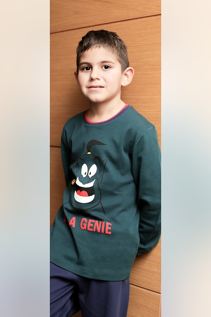 ΑΓΟΡΙΣΤΙΚΗ ΠΑΙΔΙΚΗ ΠΙΤΖΑΜΑ ΒΑΜΒΑΚΕΡΗ  ΜΕ ΤΥΠΩΜΑ ΤΖΙΝΙ ΚΑΙ ΜΠΑΤΖΑΚΙ ΜΕ ΛΑΣΤΙΧΟ