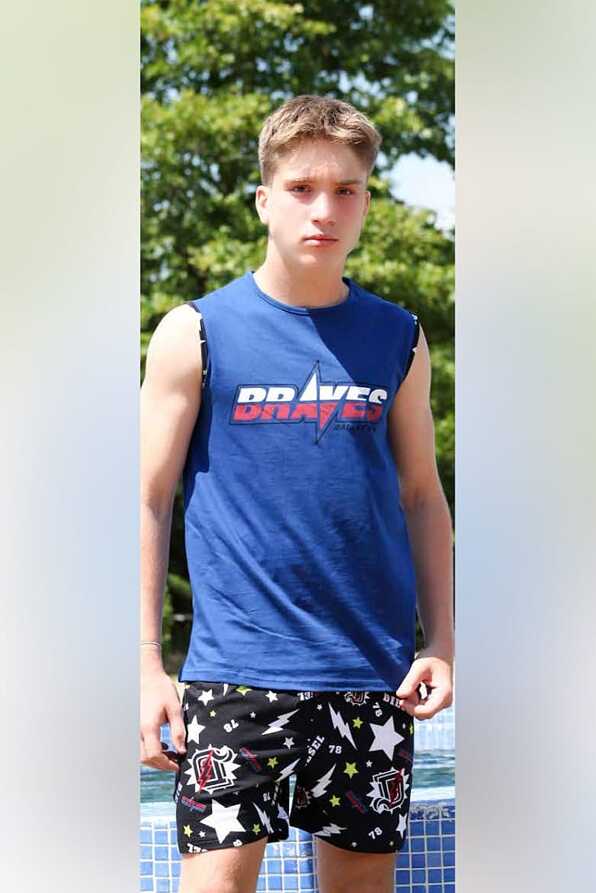 ΑΓΟΡΙΣΤΙΚΗ ΕΦΗΒΙΚΗ ΚΟΝΤΗ ΒΑΜΒΑΚΕΡΗ ΠΙΤΖΑΜΑ ME ΤΥΠΩΜΑ BRAVES