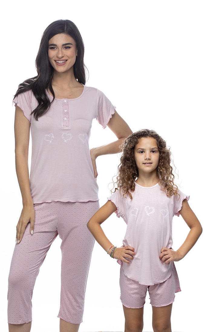 WOMAN CAPRI VISCOSE PYJAMAS BUTTON OPENING WITH SILVER HEARTS PRINT AND DOTS PANTS