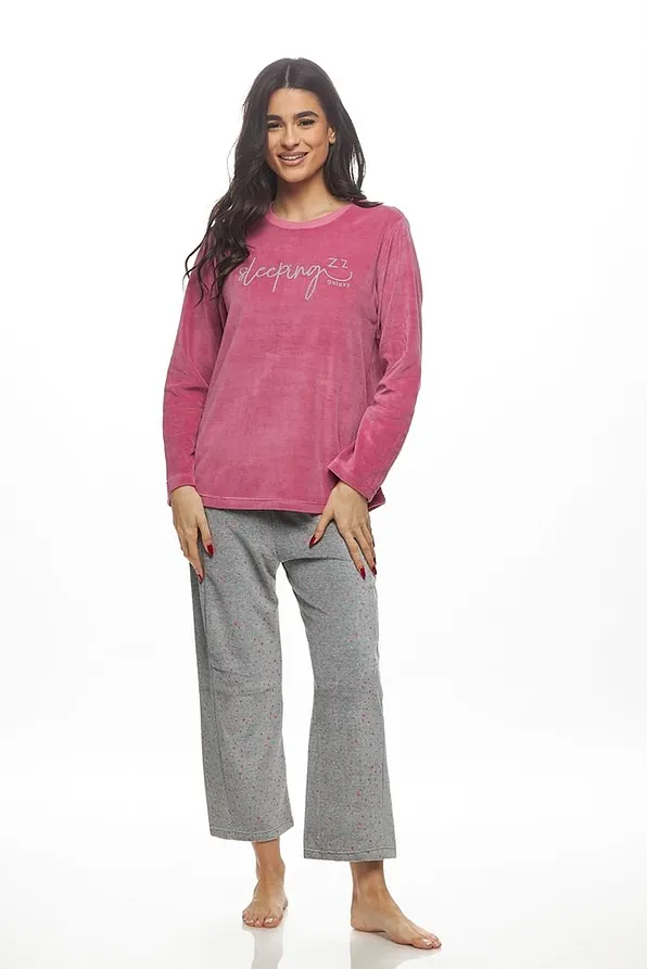 ΓΥΝΑΙΚΕΙΑ ΜΑΚΡΙΑ ΒΕΛΟΥΤΕ ΠΙΤΖΑΜΑ ΜΕ ΤΥΠΩΜΑ SLEEPING ΚΑΙ ΠΟΥΑ ΠΑΝΤΕΛΟΝΙ