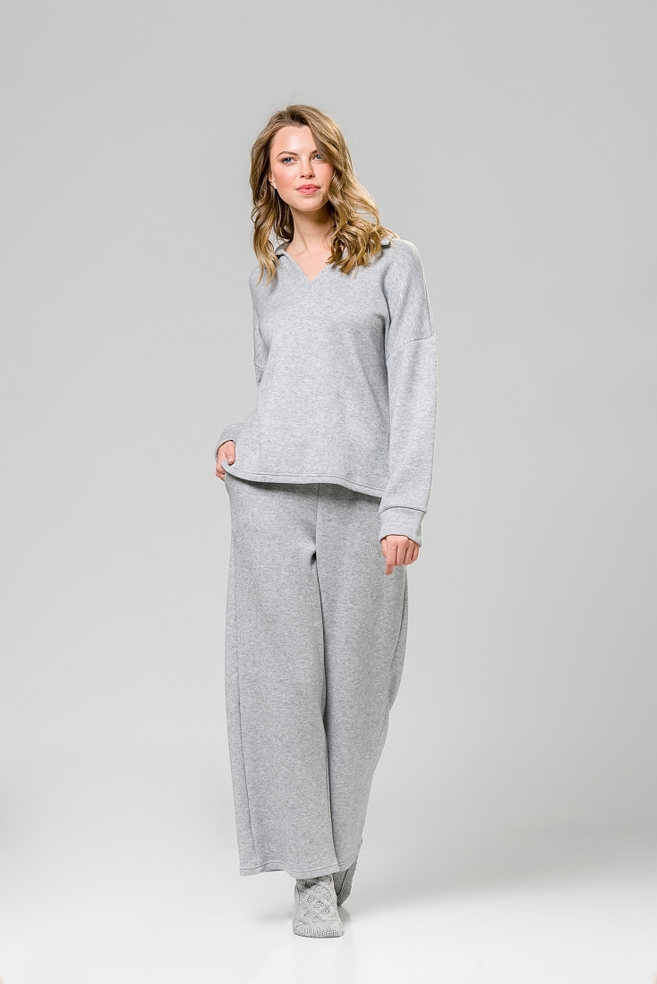 ΓΥΝΑΙΚΕΙΑ ΦΟΡΜΑ VISCOSE ΜΟΝΟΧΡΩΜΗ ΜΕ ΤΣΕΠΕΣ V ΛΑΙΜΟ ΚΙ ΑΝΟΙΧΤΟ ΜΠΑΤΖΑΚΙ