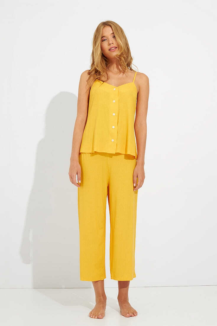 ΓΥΝΑΙΚΕΙΑ ΒΑΜΒΑΚΕΡΗ ΠΙΤΖΑΜΑ ΚΑΠΡΙ ΜΕ ΣΧΕΔΙΟ ΠΟΥΑ ΛΕΠΤΕΣ ΤΙΡΑΝΤΕΣ ΚΑΙ ΚΟΥΜΠΙΑ