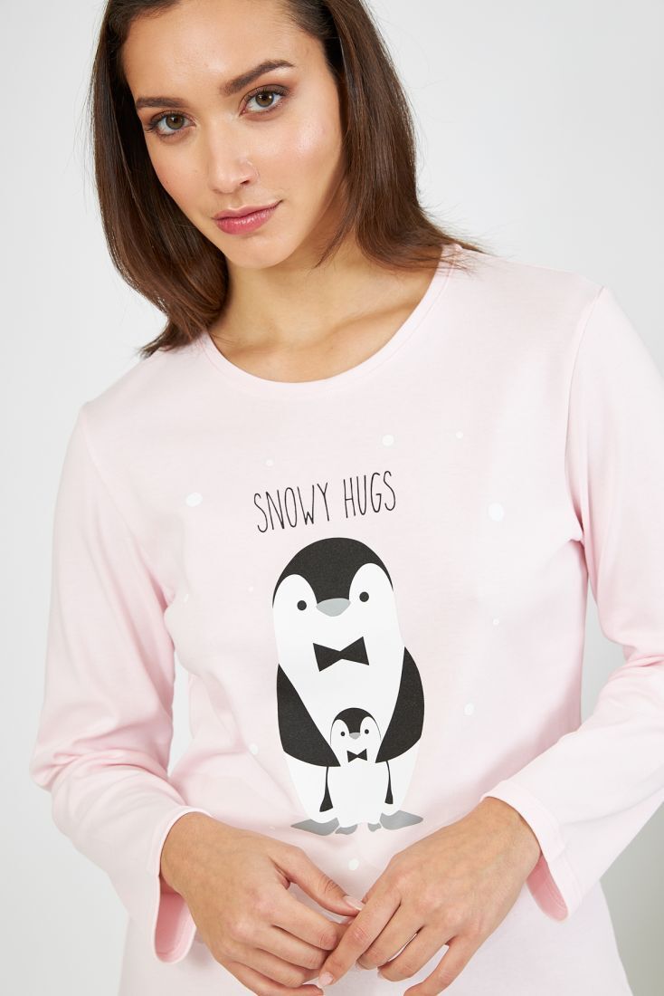 ΓΥΝΑΙΚΕΙΑ ΜΑΚΡΙΑ ΒΑΜΒΑΚΕΡΗ ΠΙΤΖΑΜΑ ΜΕ ΤΥΠΩΜΑ "SHOWY HUGS" & ΠΙΓΚΟΥΙΝΟ