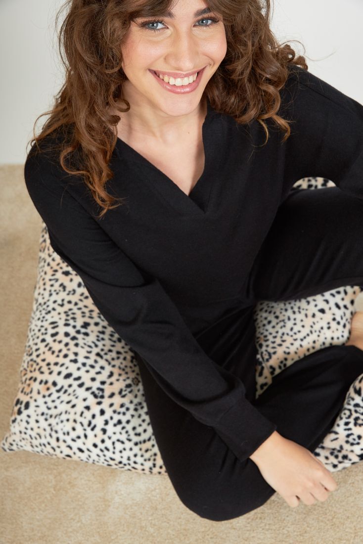 ΓΥΝΑΙΚΕΙΑ ΜΑΚΡΙΑ ΜΟΝΟΧΡΩΜΗ ΠΙΤΖΑΜΑ ΑΠΌ ΒΙΣΚΟΖΗ