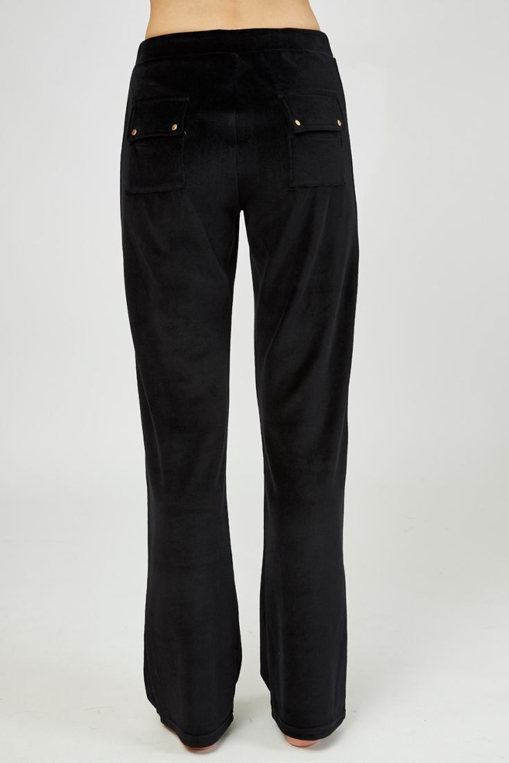 ΓΥΝΑΙΚΕΙΟ ΒΕΛΟΥΤΕ ΠΑΝΤΕΛΟΝΙ ΜΟΝΟΧΡΩΜΟ ΜΕ ΤΣΕΠΕΣ ΣΤΟ ΠΙΣΩ ΜΕΡΟΣ