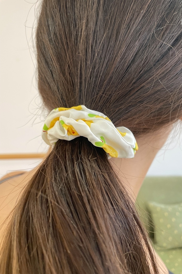 ΥΦΑΣΜΑΤΙΝΑ ΛΑΣΤΙΧΑΚΙΑ ΜΑΛΛΙΩΝ SCRUNCHIES