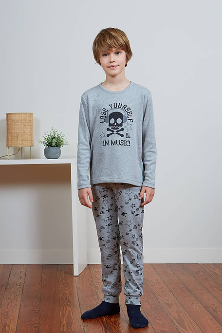 ΑΓΟΡΙΣΤΙΚΗ ΜΑΚΡΙΑ ΒΑΜΒΑΚΕΡΗ ΠΙΤΖΑΜΑ ΜΕ ΤΥΠΩΜΑ ΝΕΚΡΟΚΕΦΑΛΕΣ