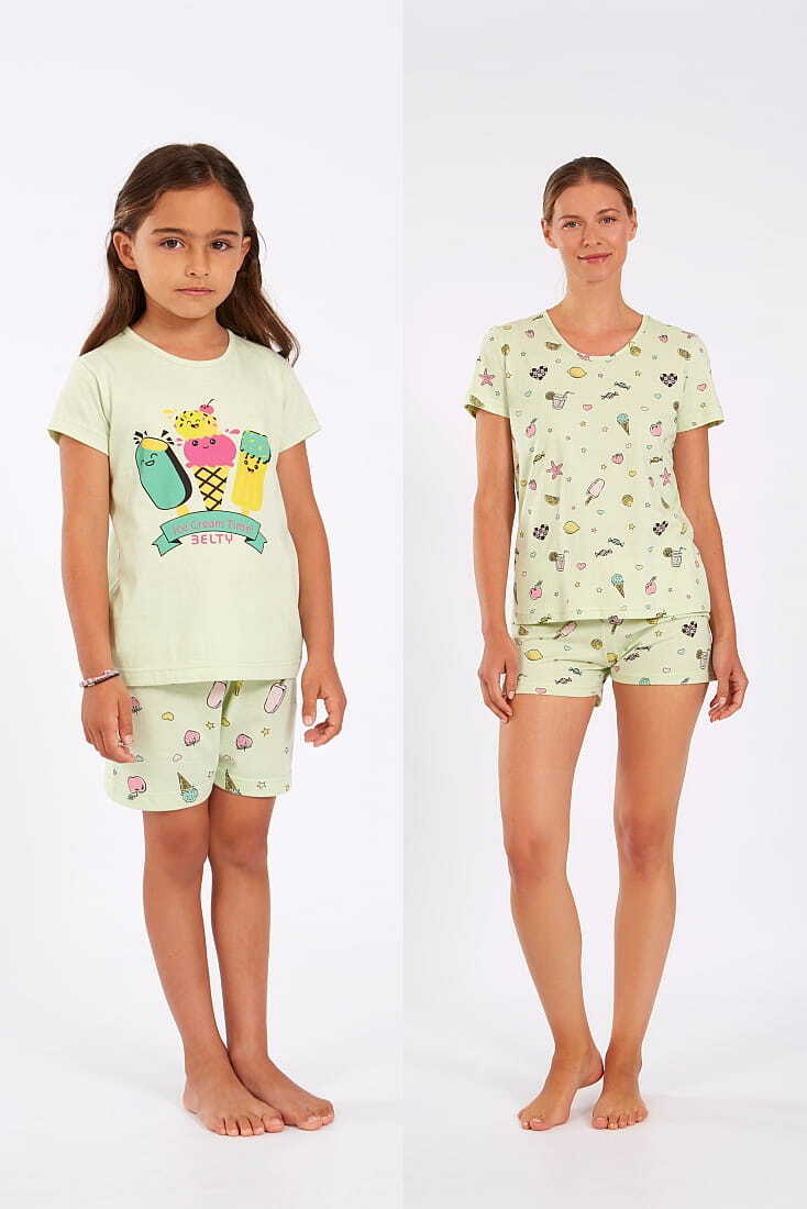 ΚΟΡΙΤΣΙΣΤΙΚΗ ΠΙΤΖΑΜΑ ΒΑΜΒΑΚΕΡΗ ΚΟΝΤΗ ΜΕ ΣΧΕΔΙΟ ΠΑΓΩΤΑ ΚΟΝΤΟ ΜΑΝΙΚΙ