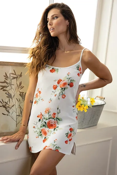 ΓΥΝΑΙΚΕΙΑ ΚΟΝΤΗ ΒΙΣΚΟΖΗ ΝΥΧΤΙΚΙΑ ΜΕ FLORAL ΣΧΕΔΙΟ