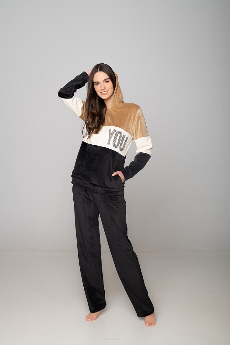 ΓΥΝΑΙΚΕΙΑ ΦΟΡΜΑ ΒΕΛΟΥΤΕ ΜΕ ΡΙΓΕΣ ΚΟΥΚΟΥΛΑ ΤΣΕΠΕΣ ΚΑΙ ΤΥΠΩΜΑ I LOVE YOU ΑΝΟΙΧΤΟ ΜΠΑΤΖΑΚΙ