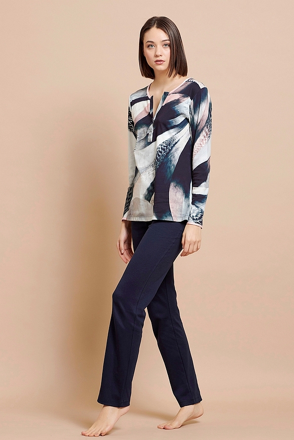 WOMAN LONG COTTON PYJAMAS WITH BUTTON OPENING AND OPEN LEG PANTS