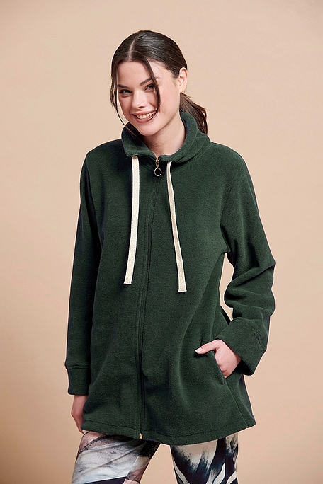 ΓΥΝΑΙΚΕΙΑ ΖΑΚΕΤΑ ΦΟΥΤΕΡ FLEECE ΜΑΚΡΙΑ ΜΟΝΟΧΡΩΜΗ ΜΕ ΦΕΡΜΟΥΑΡ ΚΑΙ ΠΛΑΙΝΕΣ ΤΣΕΠΕΣ