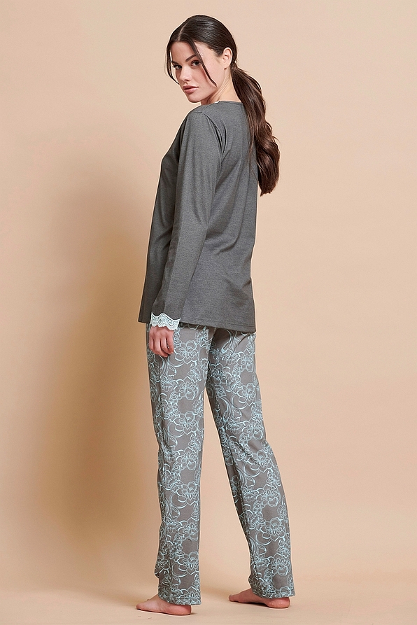 ΓΥΝΑΙΚΕΙΑ ΜΑΚΡΙΑ ΒΑΜΒΑΚΕΡΗ ΠΙΤΖΑΜΑ FLORAL ΜΕ ΛΕΠΤΟΜΕΡΕΙΕΣ ΔΑΝΤΕΛΑΣ ΚΙ ΑΝΟΙΧΤΟ ΜΠΑΤΖΑΚΙ