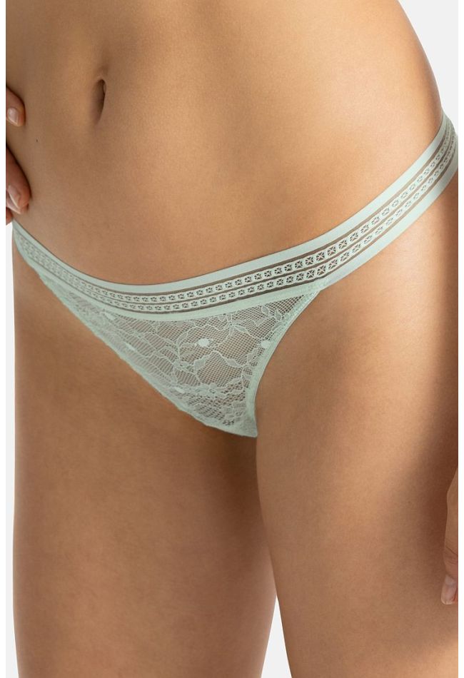 2-PACK WOMAN STRING SLIP WITH ELASTIC WAISTBAND AND ALLOVER  FLORAL LACE  - ANIKA-2PP