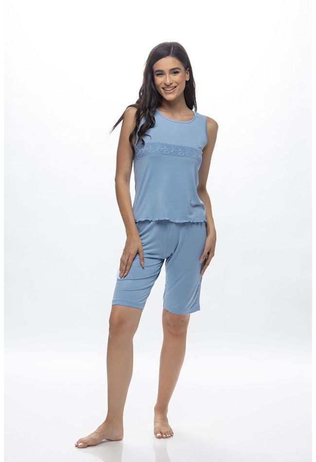 WOMAN SHORT COTTON PYJAMAS WITH WIDE STRAPS KNEE-HIGH SHORTS AND LACE TRIMMING