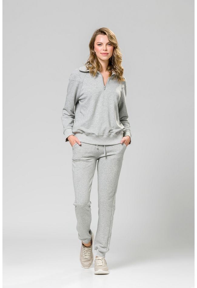 WOMAN COTTON TRACKSUIT PLAIN V NECK WITH POCKETS AND ANKLE CUFFED LEGS