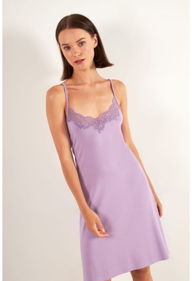 WOMAN MIDI VISCOSE NIGHTDRESS PLAIN WITH LACE DETAILS AND ADJUSTABLE STRAPS