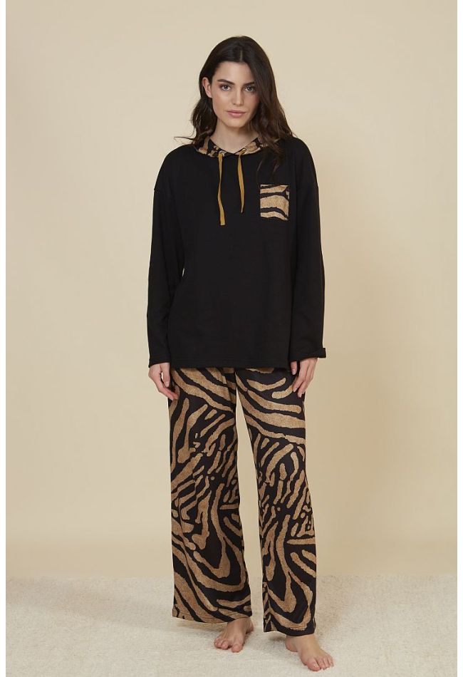 WOMAN LONG ANIMAL PRINT TRACKSUIT WITH HOODIE POCKET AND OPEN LEGS