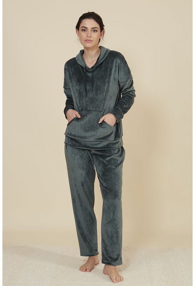 WOMAN LONG PLAIN VELVET TRACKSUIT WITH HOODIE POCKET AND OPEN LEGS