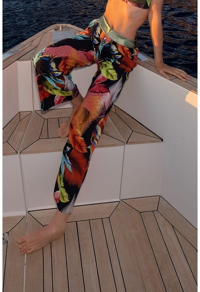 EDEN WOMAN PANTS WITH TROPICAL PRINT AND SHINY WAISTBAND